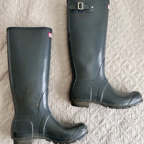 Hunter Shoes - Tall hunter rain boots